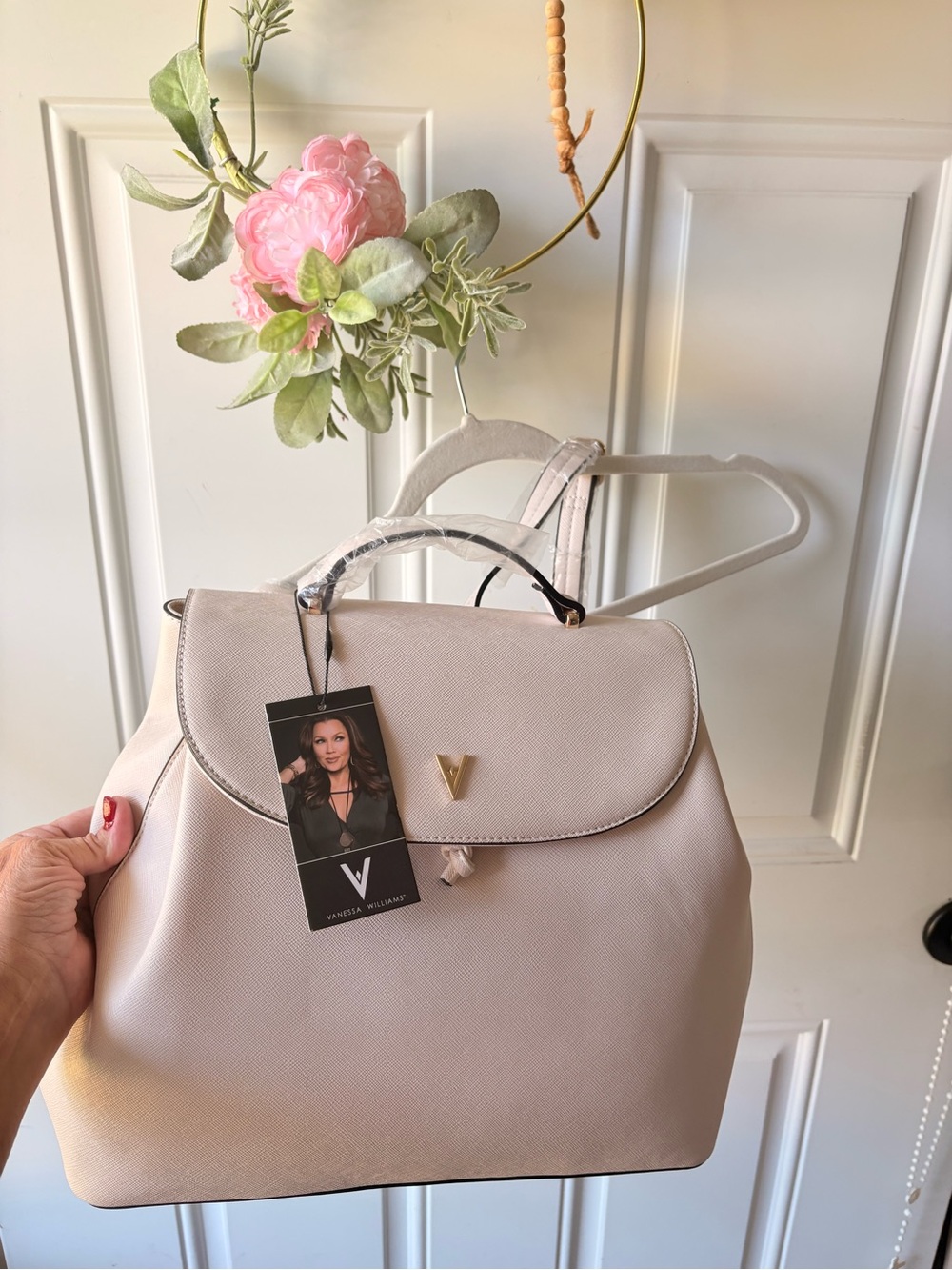 NWT Vanessa Williams Lush Backpack VW-03 Off White Gold Hardware